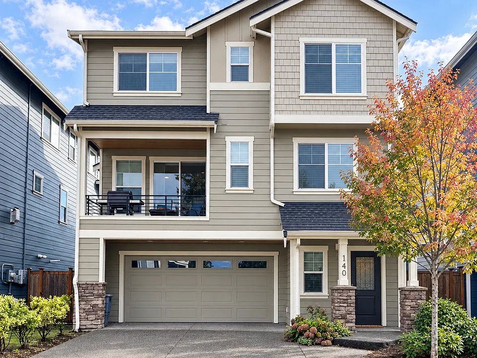 4740 244th Ct SE