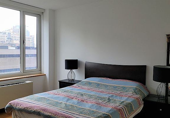 5th image of 635 W 42nd St APT 6B