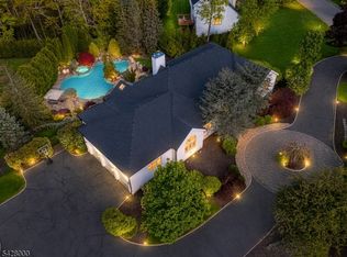 17 Elmwood Dr, Warren, NJ 07059