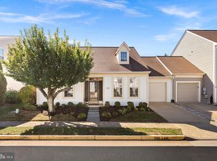 43275 Rush Run Ter, Ashburn, VA 20147