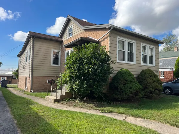 7907 46th St, Lyons, IL 60534