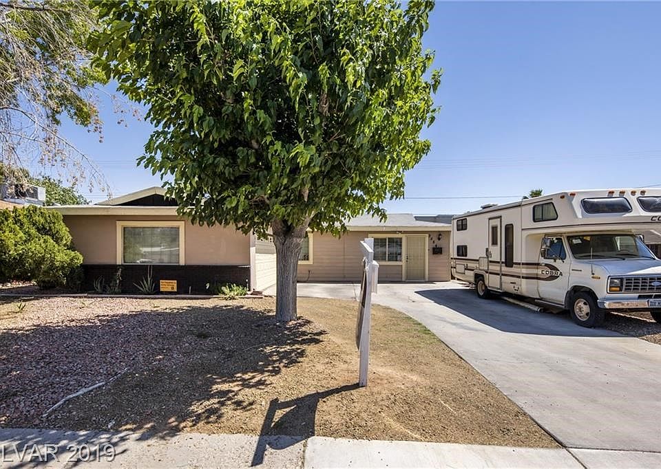 1st image of 3584 Florrie Ave
