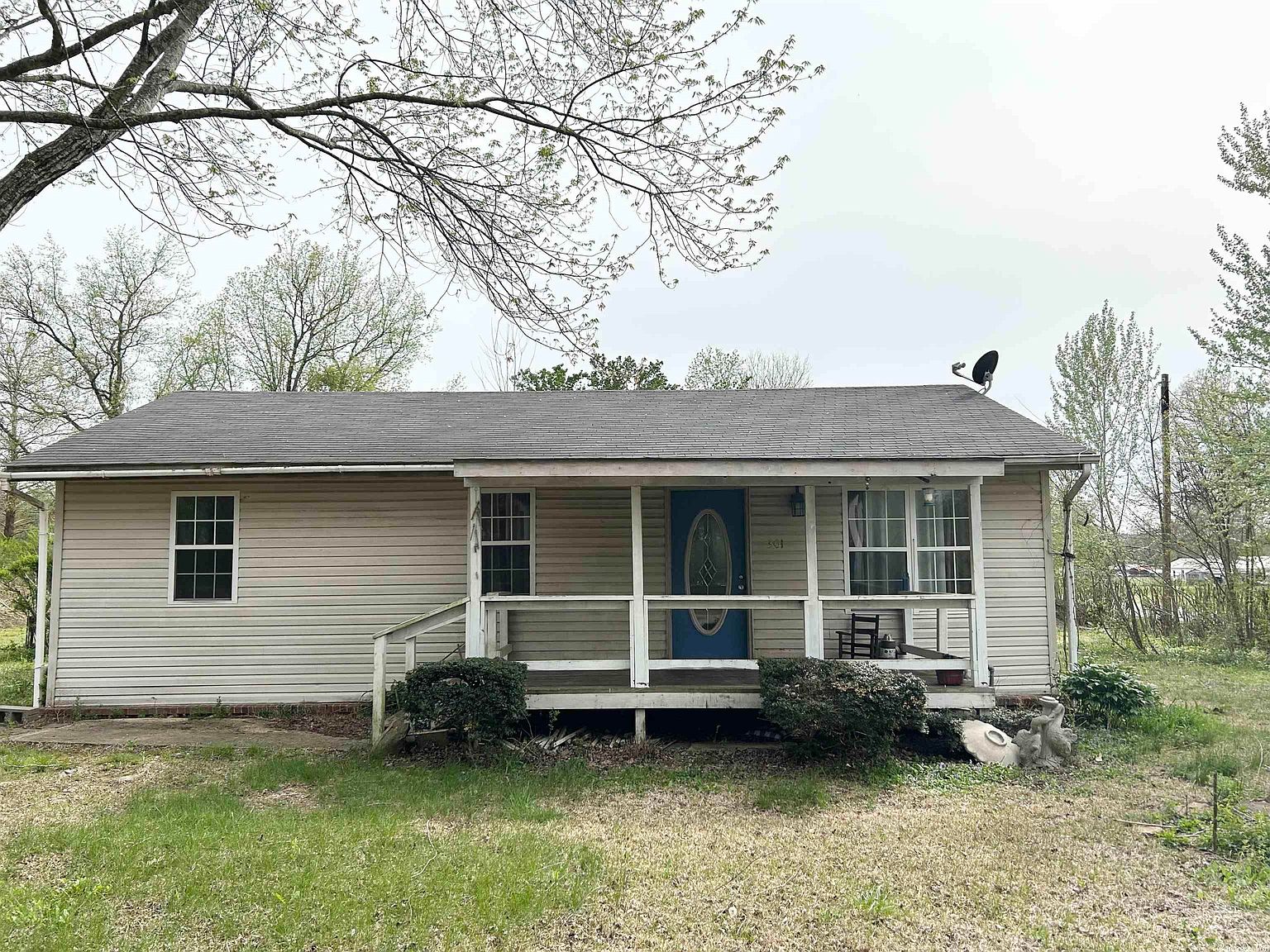 301 E Brownfield St, Searcy, AR 72143 Zillow