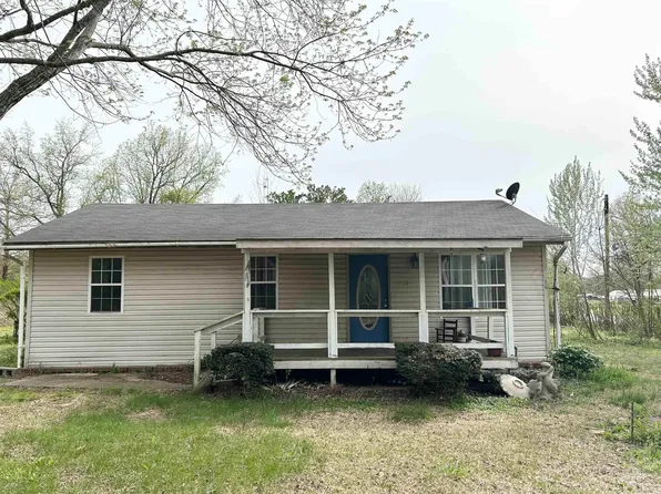 301 E Brownfield St, Letona, AR 72085