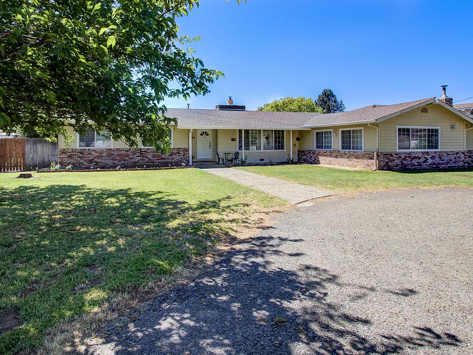 1st image of 22417 Boyle Ln