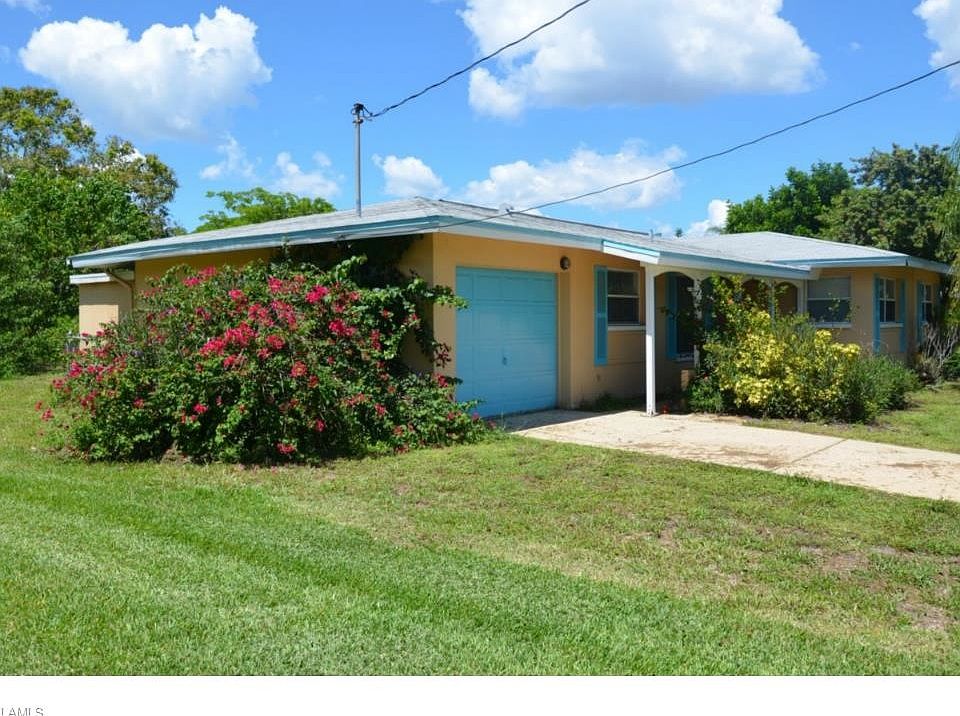 1st image of 1305 SE 32nd St