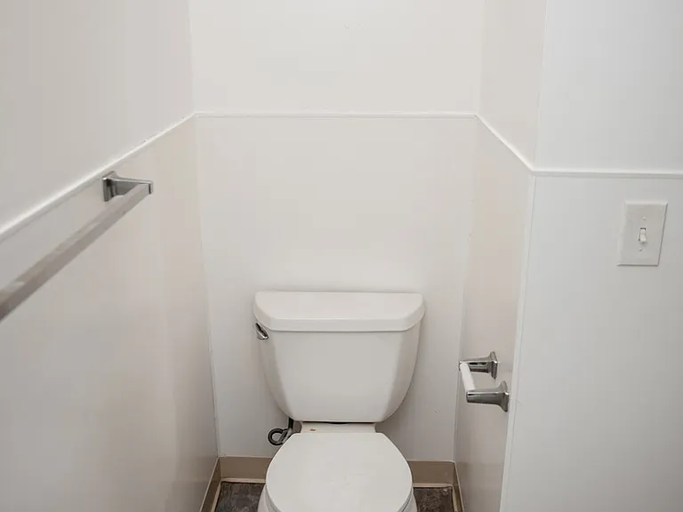 2939 Horseshoe Pike #3 — Photo 12