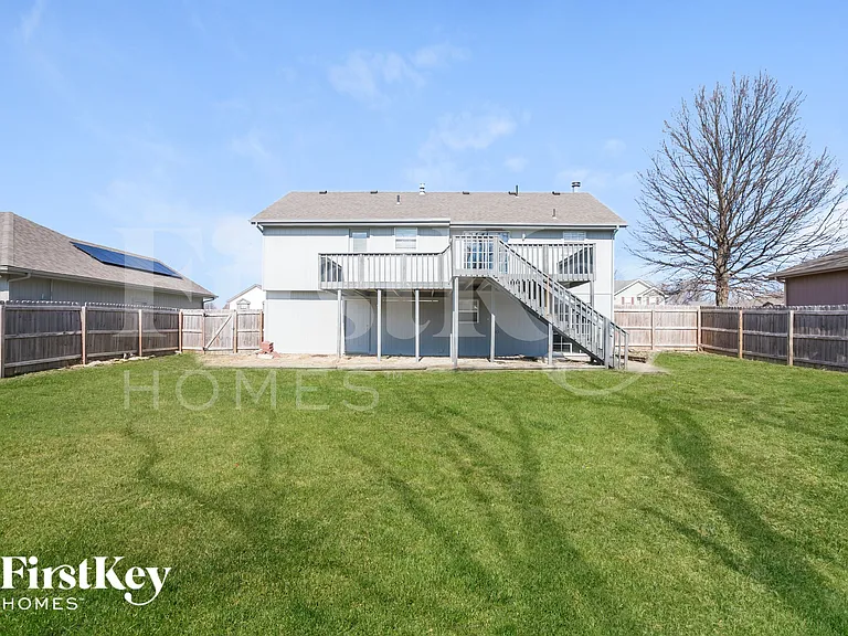 1603 Roberta Dr — Photo 16
