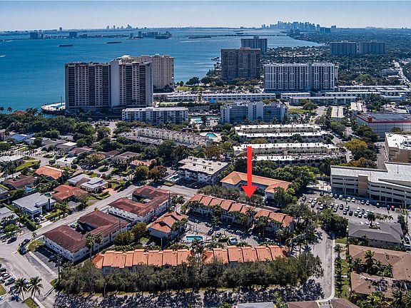 2nd image of 11647 NE 18th Dr #11647