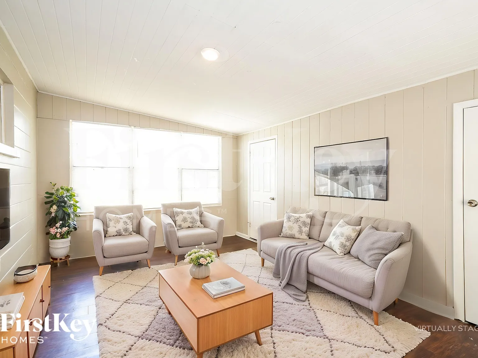 3 bed, 1.0 bath, 1206 sqft, $1,735 — Photo 4