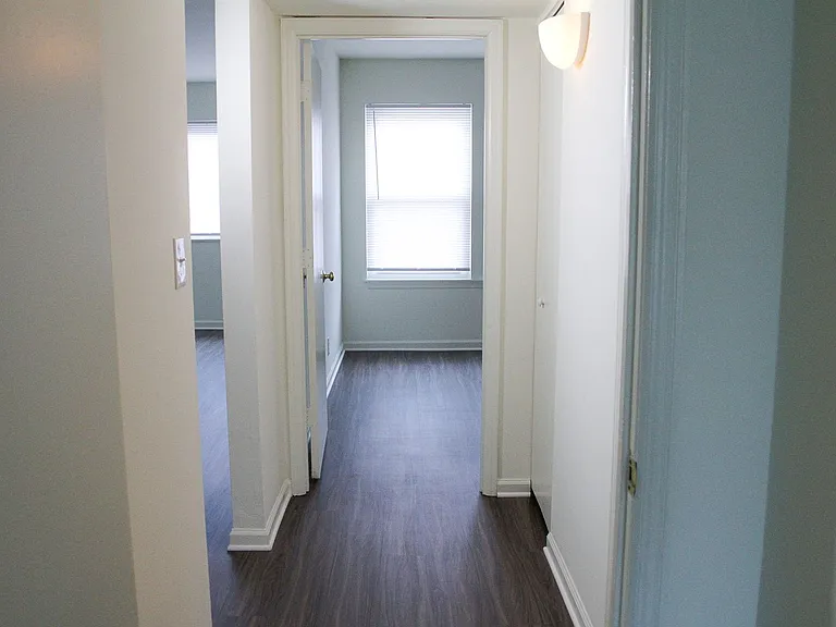 Gardenwood Apartments — Photo 53