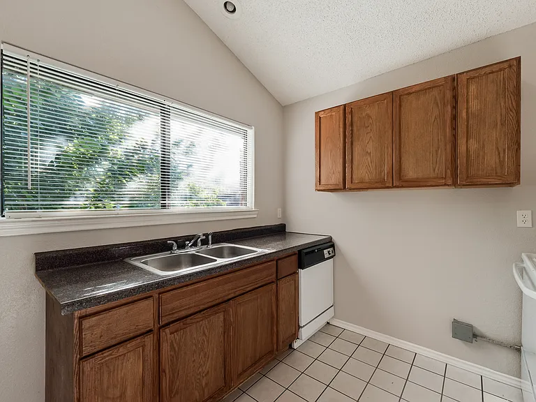 3078 Rustlewind Ln — Photo 13