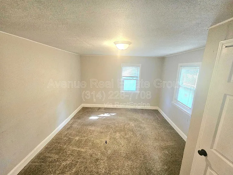 126 Madison Ave — Photo 13
