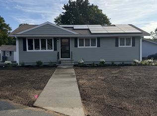 41 Hathaway Ave, Beverly, MA 01915