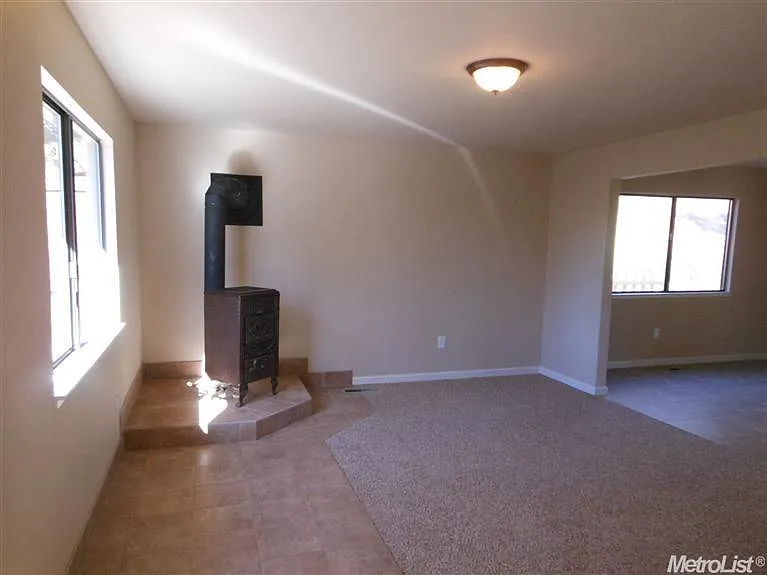 2863 Greenhorn Ct — Photo 12