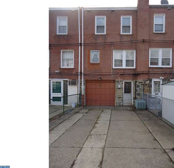 2nd image of 3229 Friendship St