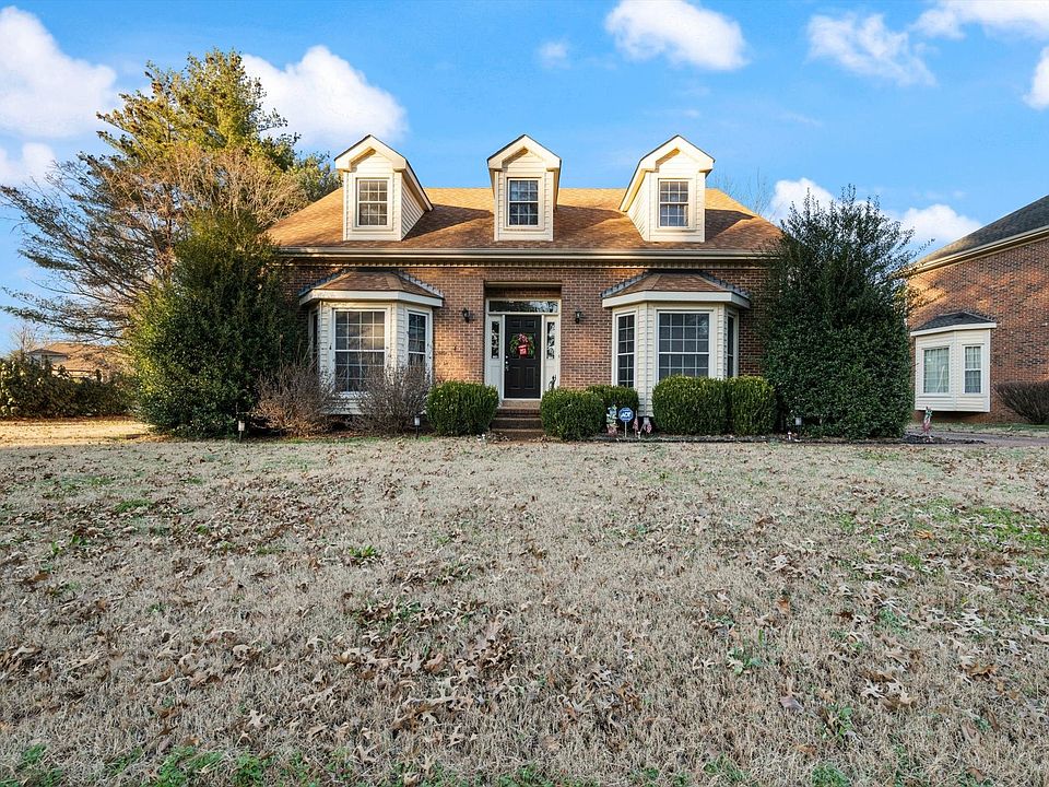 1st image of 2403 Franklin Ln