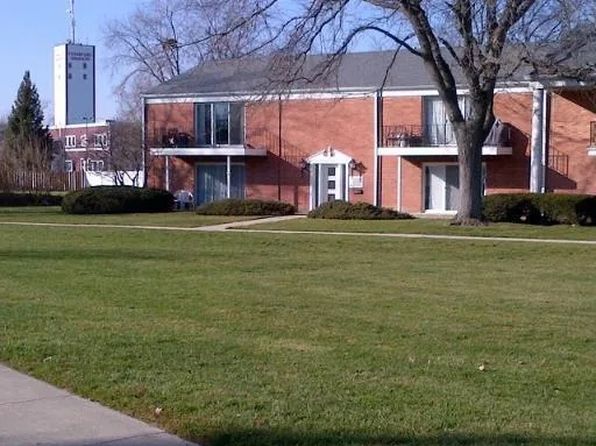109 E Nebraska St #1
