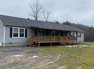137 Lost Rd, Canvas, WV 26662