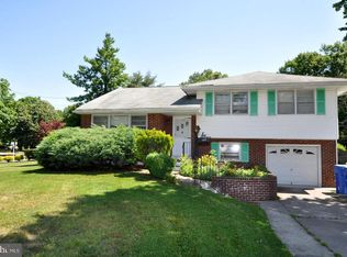 427 Cornwall Rd, Cherry Hill, NJ 08034