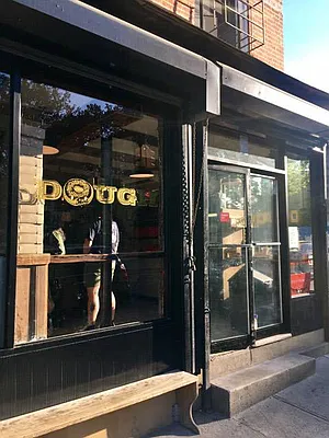 Rented by Manhattan Management LLC | media 25