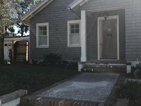 2nd image of 384 1st St #384