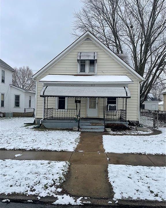 1st image of 1215 Washington Ave
