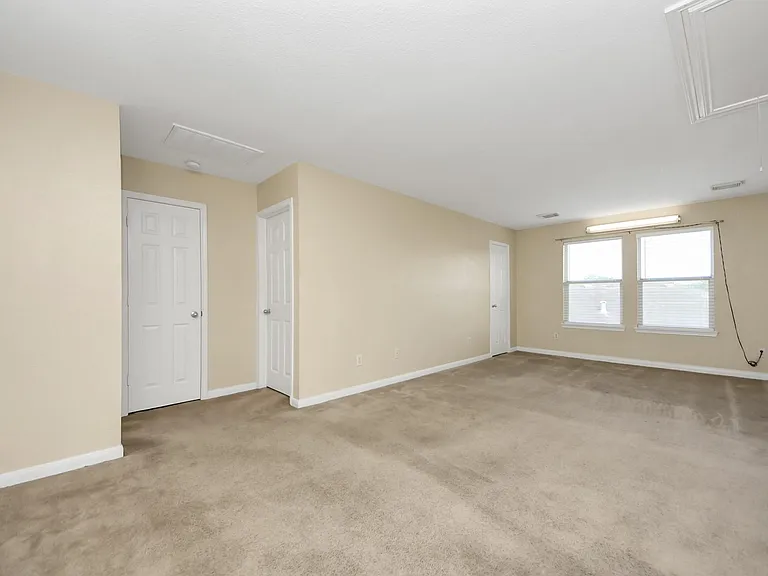 15202 Lynford Crest Dr — Photo 38