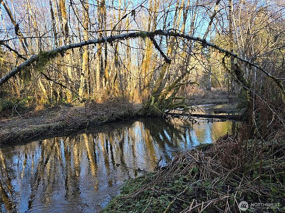 3rd image of 1531 W Ford Road