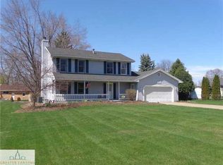 12177 Madonna Dr, Lansing, MI