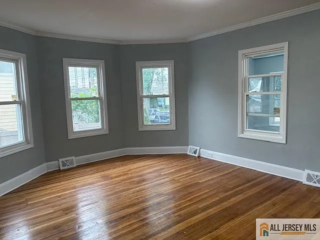 65 W Stearns St — Photo 8