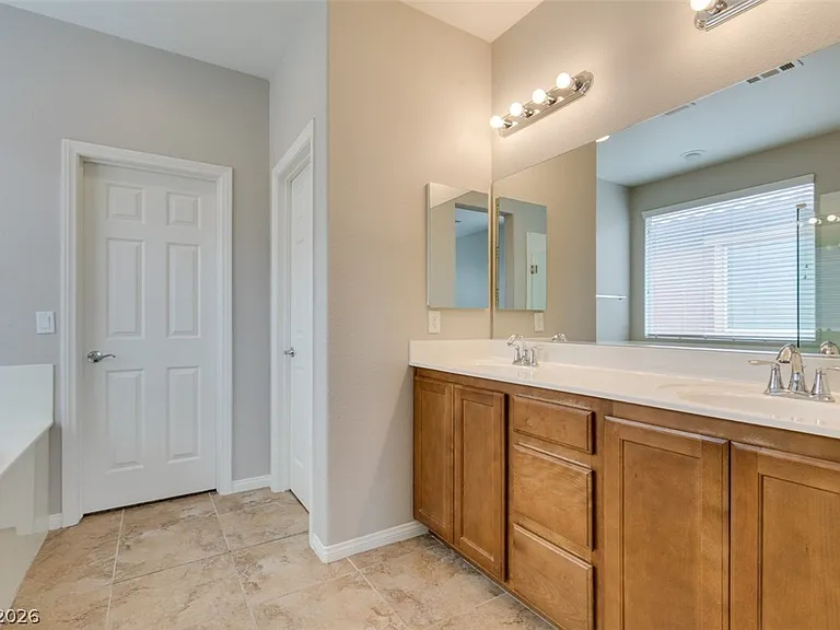 284 Trailing Putt Way — Photo 43