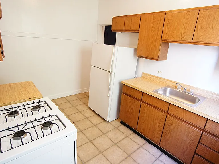 2418 Sawyer LLC — Photo 20