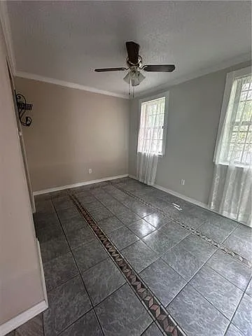 4213 Paradis Ln — Photo 3