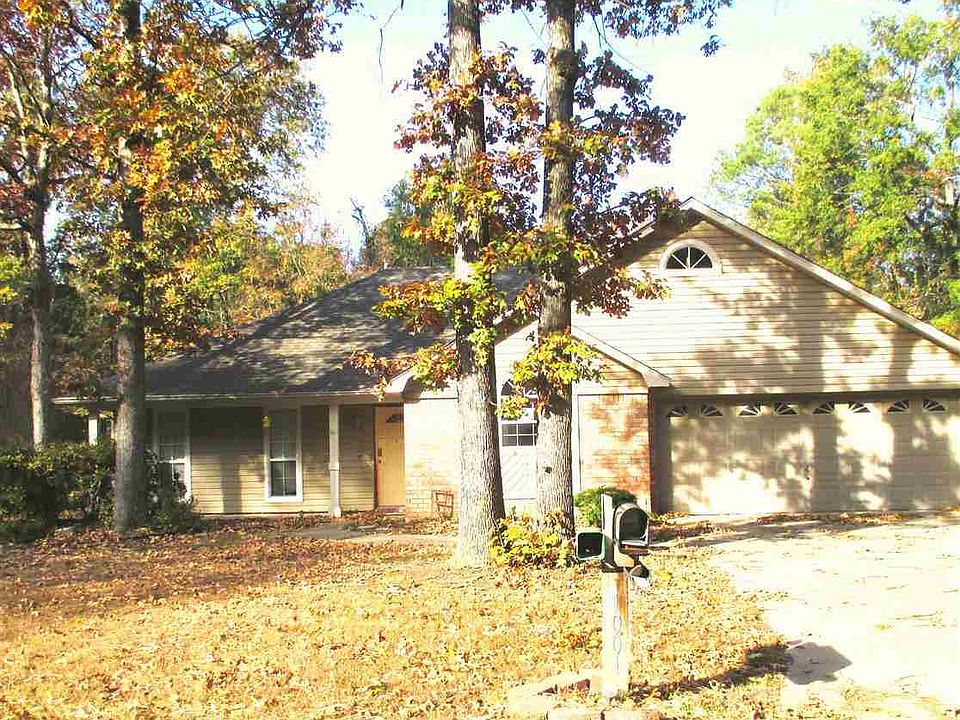 2nd image of 1001 Deer Run N