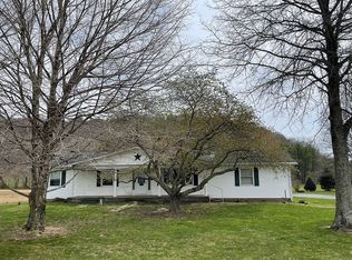 4760 Savage Hill Rd, Sugar grove, OH 43155