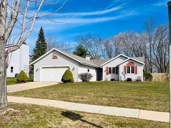 2610 Belle Plane Rd, Green Bay, WI 54313