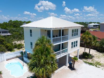 517 W Gulf Beach Dr, SAINT GEORGE ISLAND, FL, 32328