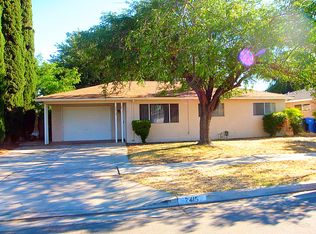 2415 W Indianapolis Ave, Fresno, CA