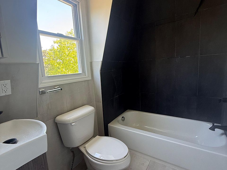 2nd image of 137 W 5th Ave #3B