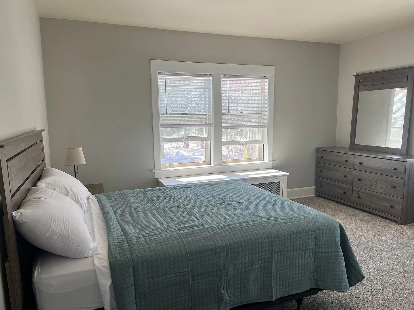 All Utilites and Fully Furnished 2 Bedroom! — Photo 4