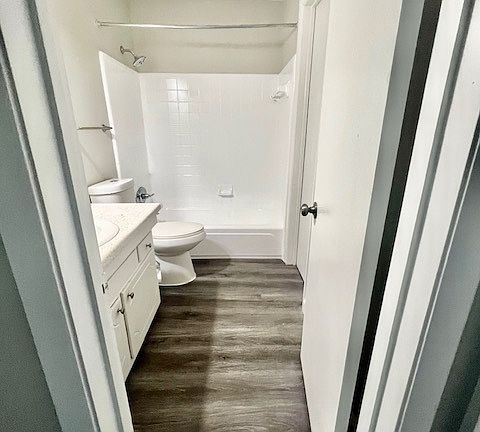 3rd image of 3247 Warringwood Dr
