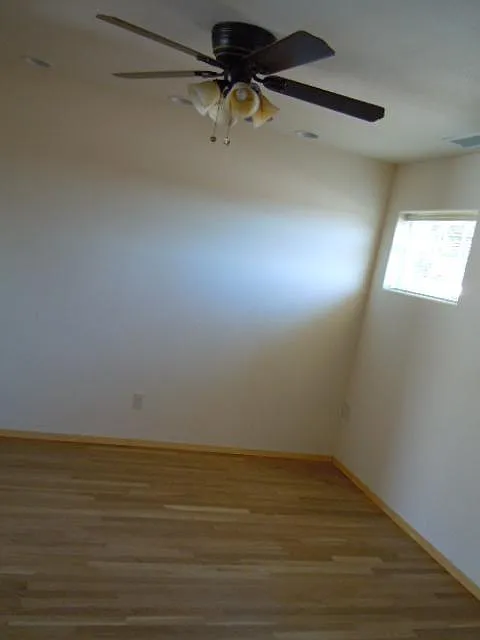 2 bed, 1.5 bath, 1000 sqft, $1,450 — Photo 4