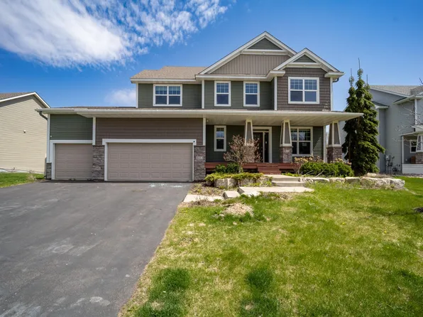 1683 Saint George St, Waconia, MN 55387