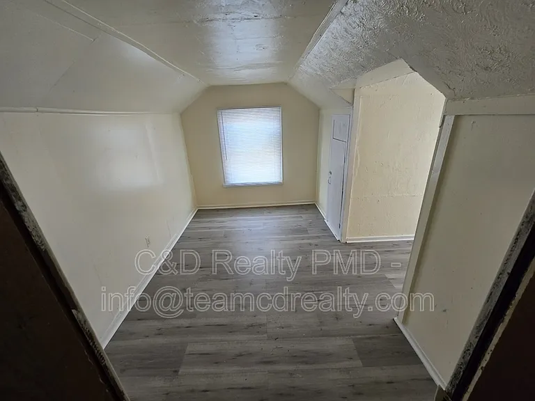 16404 Lotus Dr — Photo 11