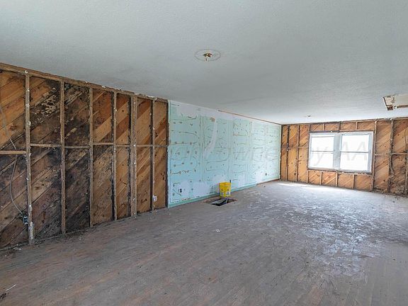 2nd image of 509 Yucca Dr