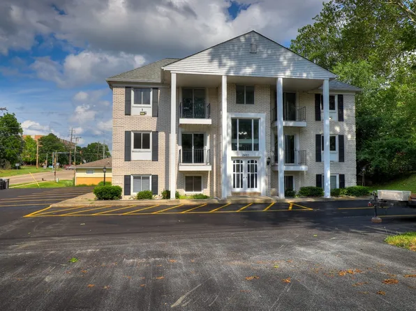 2480 N Graceland Ave APT 8, Decatur, IL 62526