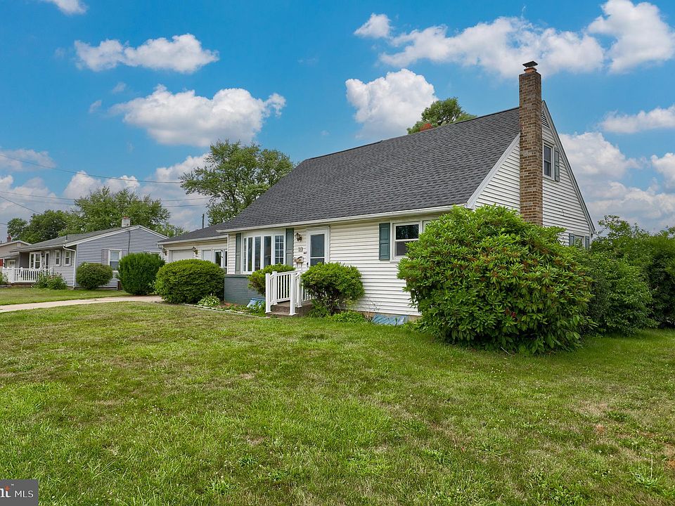 11 Nissley Dr, Middletown, PA 17057 Zillow