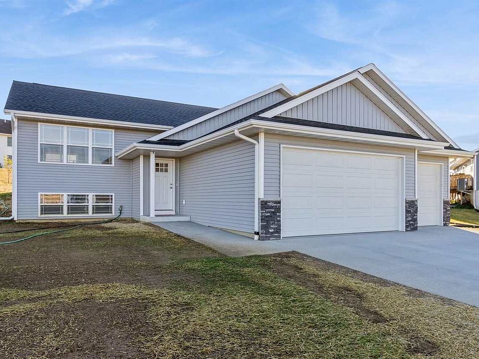 1st image of 187 Karen Dr