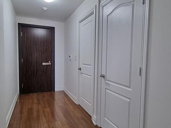 3rd image of 273 S Park Rd #818